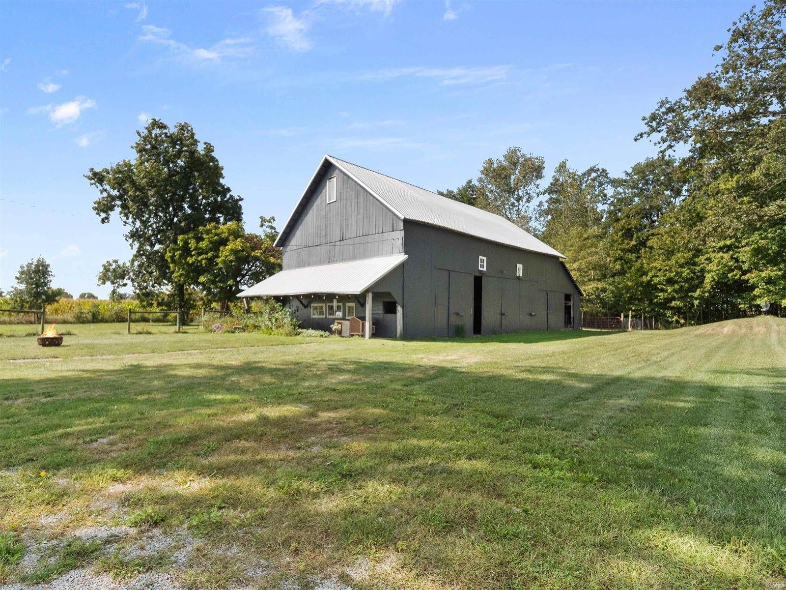 5242 N State Road 1 Road, Ossian, IN 46777