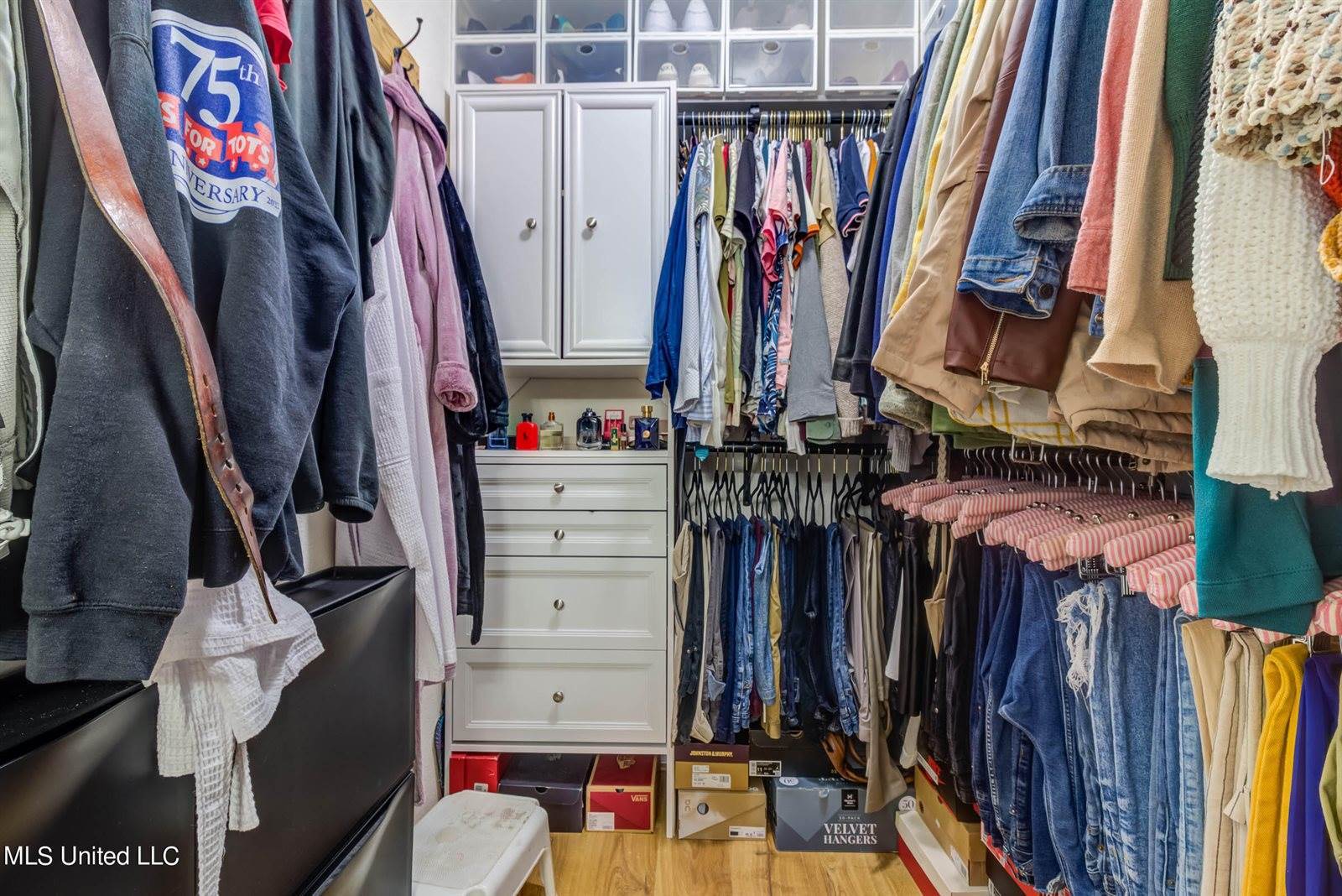 12500 Lake Village Drive, Gulfport, MS 39503