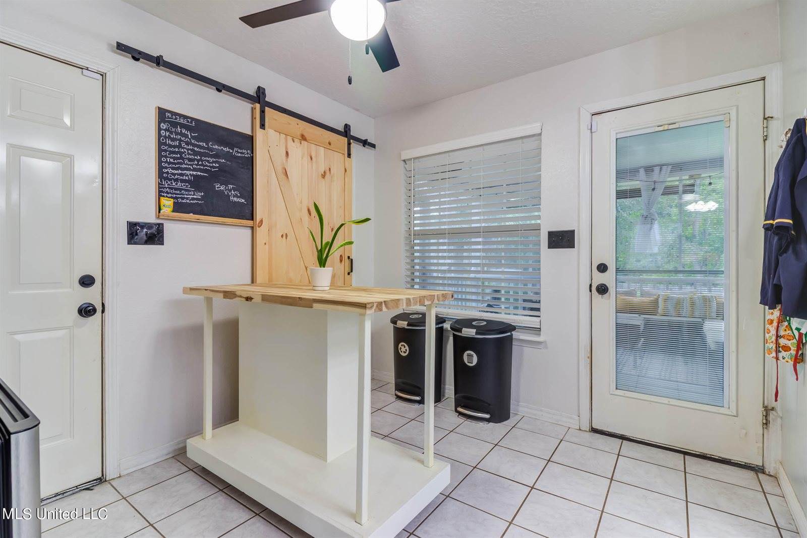 12500 Lake Village Drive, Gulfport, MS 39503