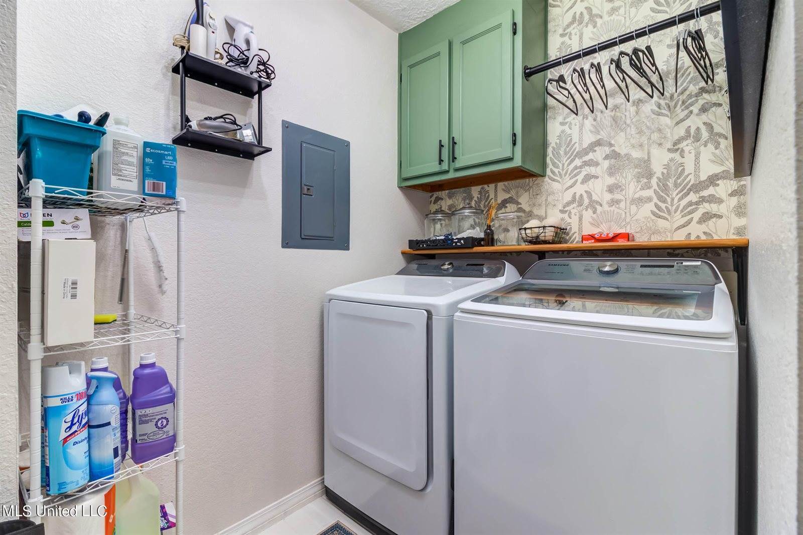 12500 Lake Village Drive, Gulfport, MS 39503