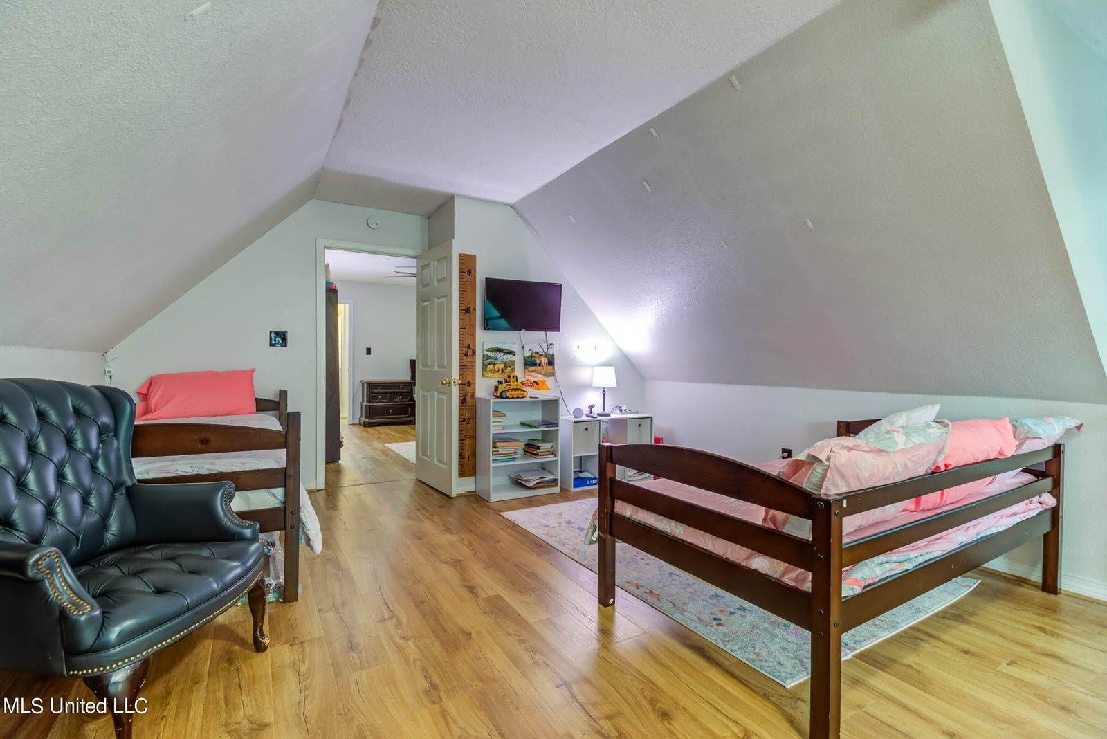 12500 Lake Village Drive, Gulfport, MS 39503