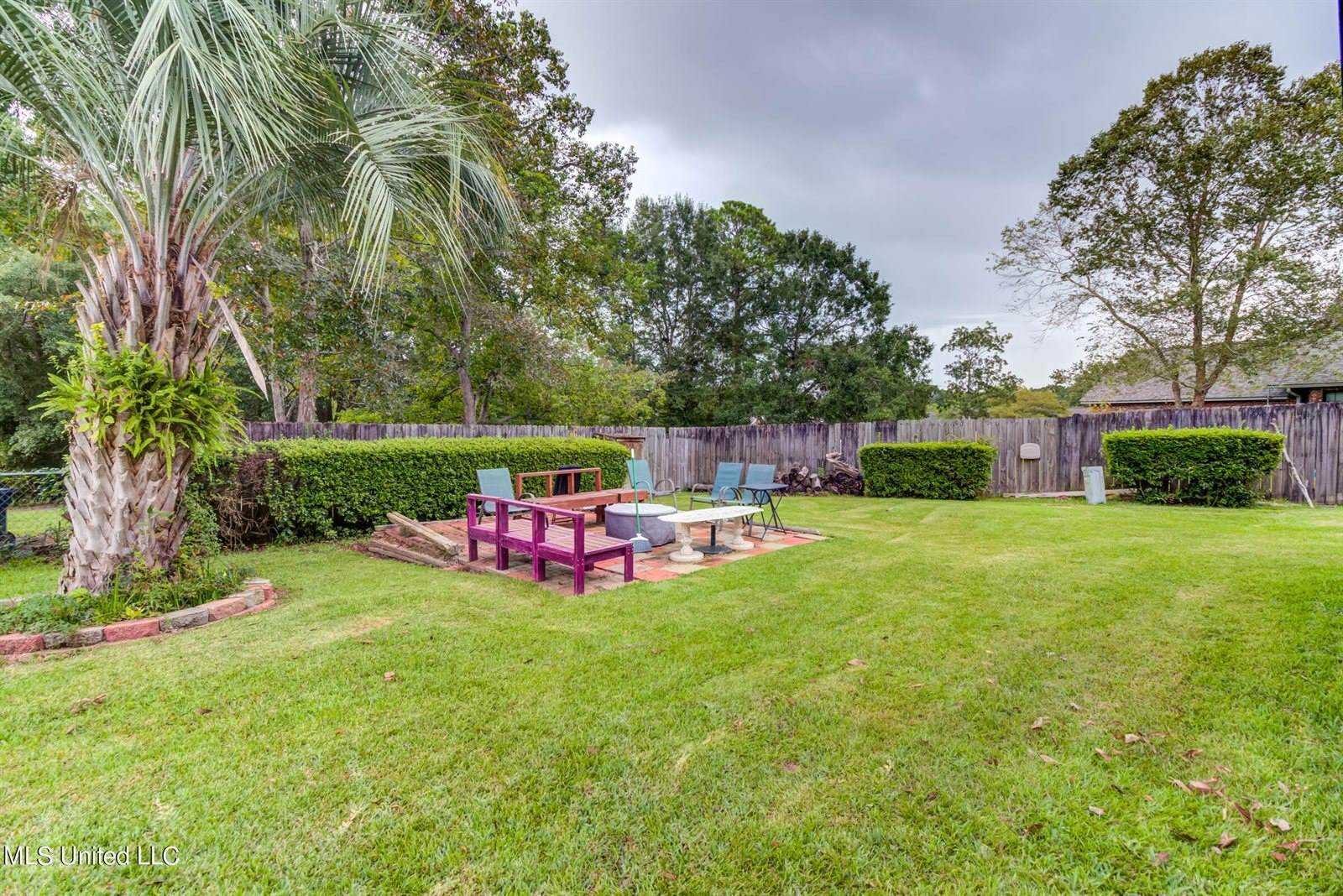 12500 Lake Village Drive, Gulfport, MS 39503