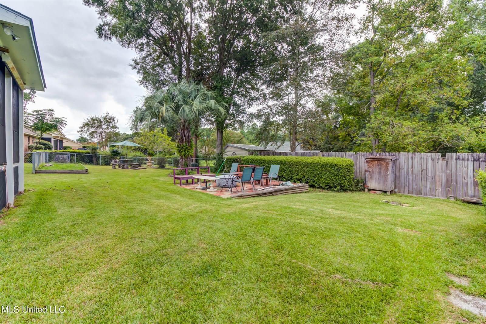 12500 Lake Village Drive, Gulfport, MS 39503