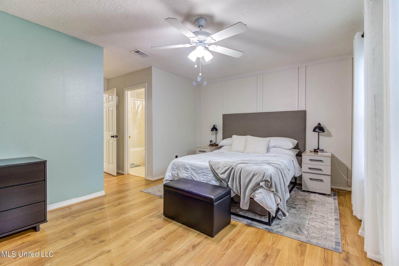 12500 Lake Village Drive, Gulfport, MS 39503