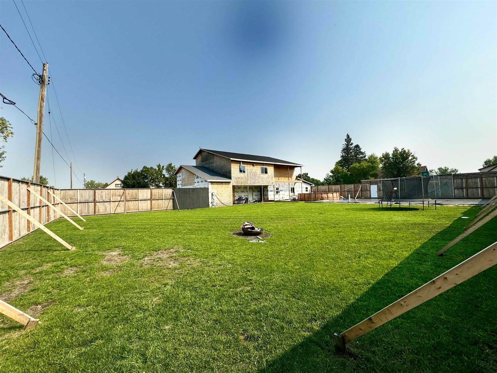 201 2nd Ave Sw, Towner, ND 58788