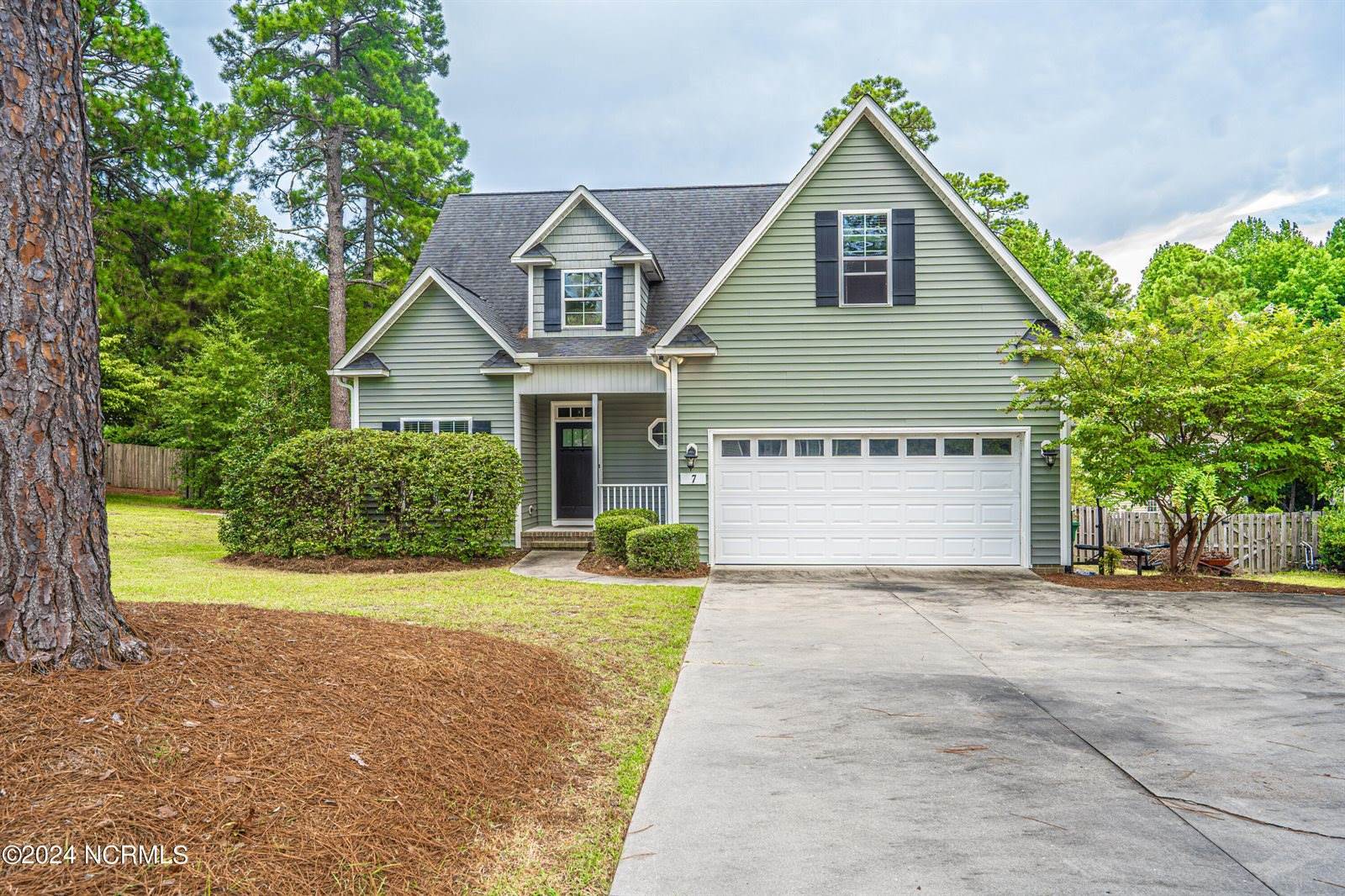 7 Pierce Place, Pinehurst, NC 28374