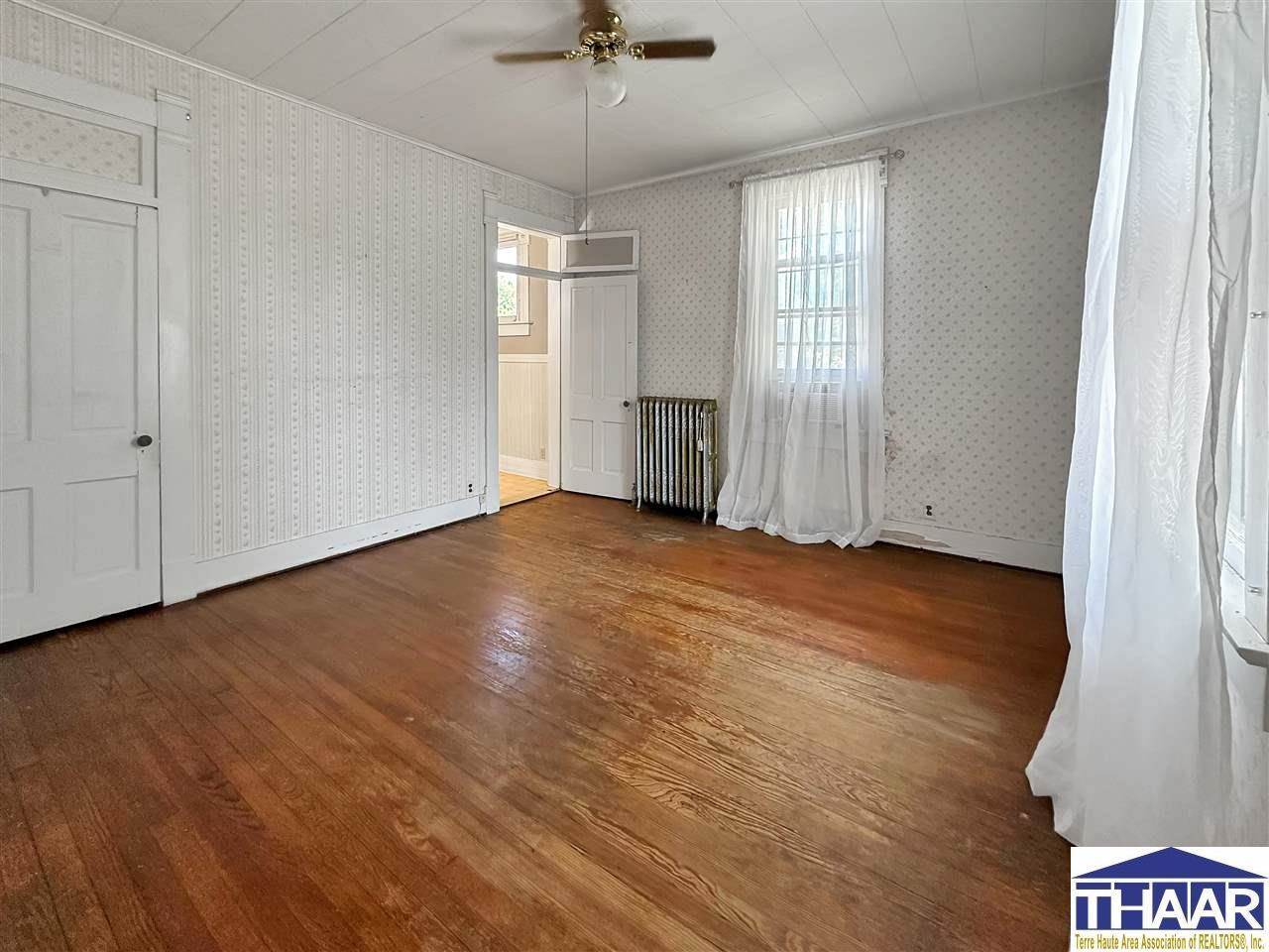 2323 Washington, Terre Haute, IN 47803