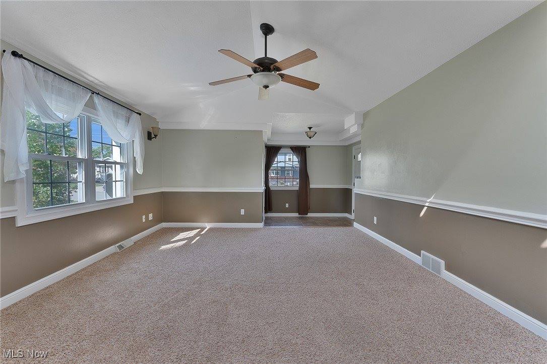 1025 Iowa Avenue, McDonald, OH 44437