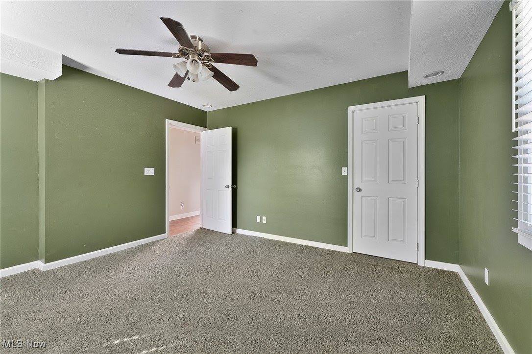 1025 Iowa Avenue, McDonald, OH 44437