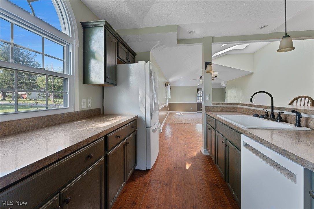 1025 Iowa Avenue, McDonald, OH 44437