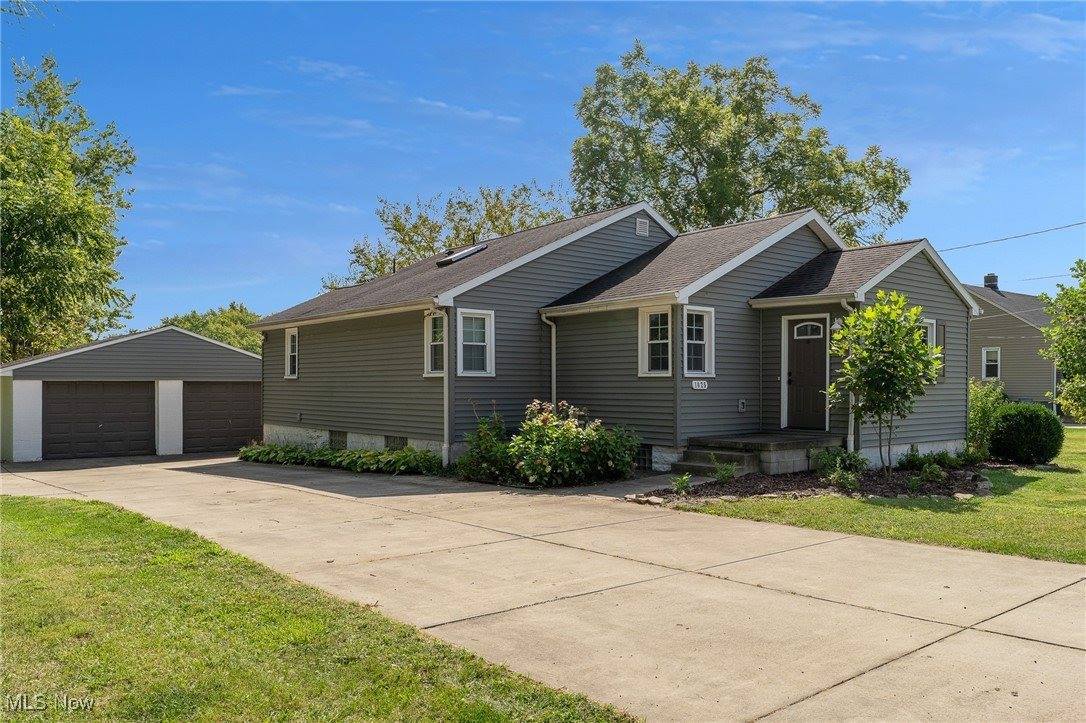 1025 Iowa Avenue, McDonald, OH 44437