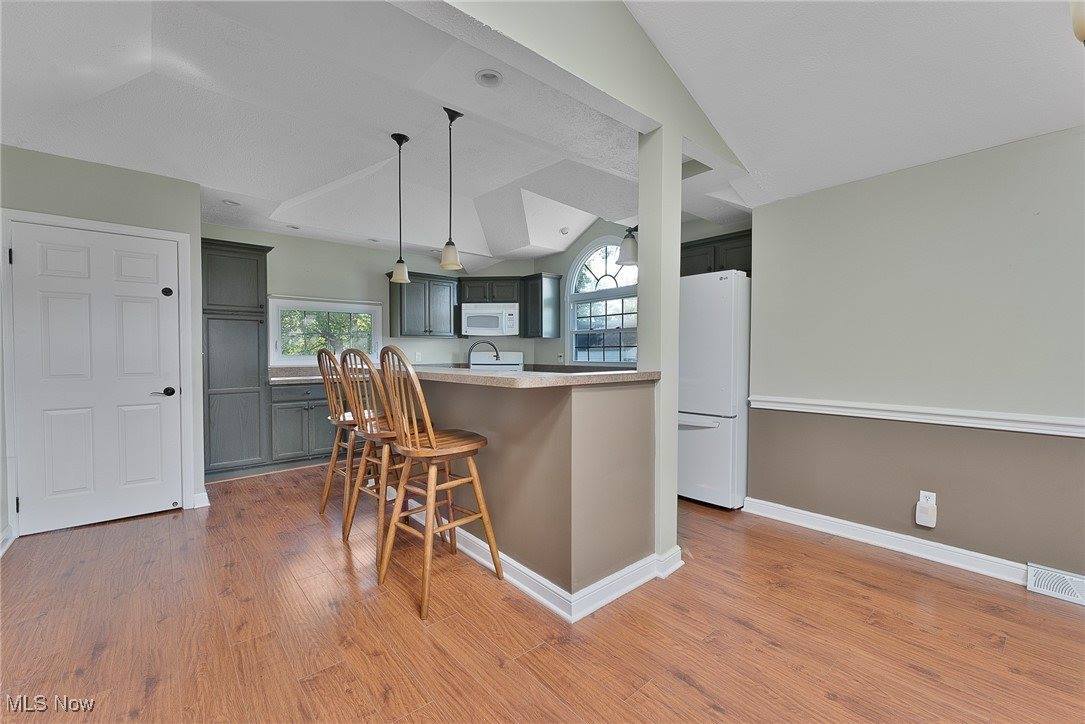 1025 Iowa Avenue, McDonald, OH 44437