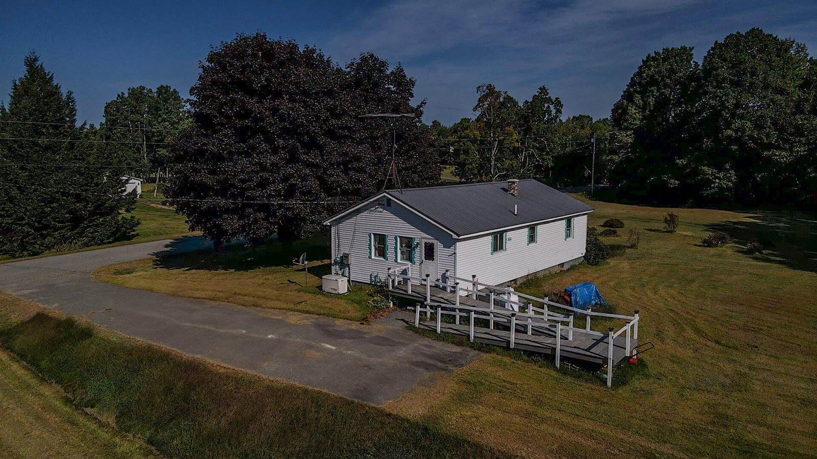 545 Lapoint Road, Stetson, ME 04488