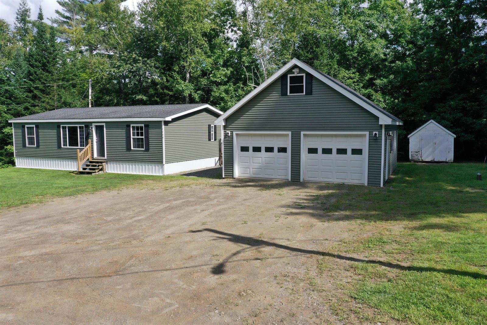 2006 Buck Lane, Hermon, ME 04401