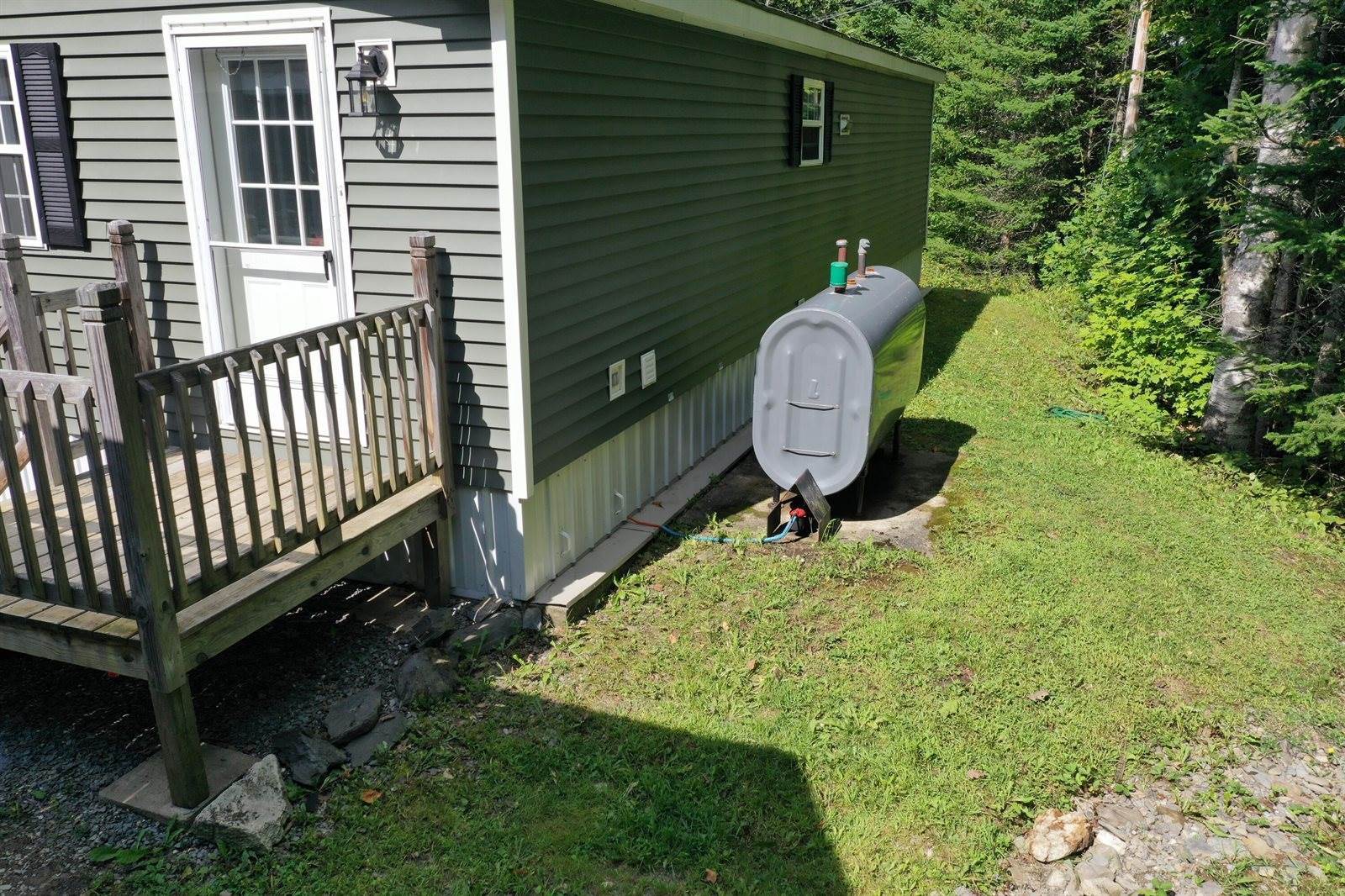 2006 Buck Lane, Hermon, ME 04401