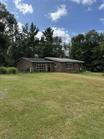 6 Grant Road, Sangerville, ME 04479