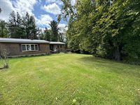 6 Grant Road, Sangerville, ME 04479