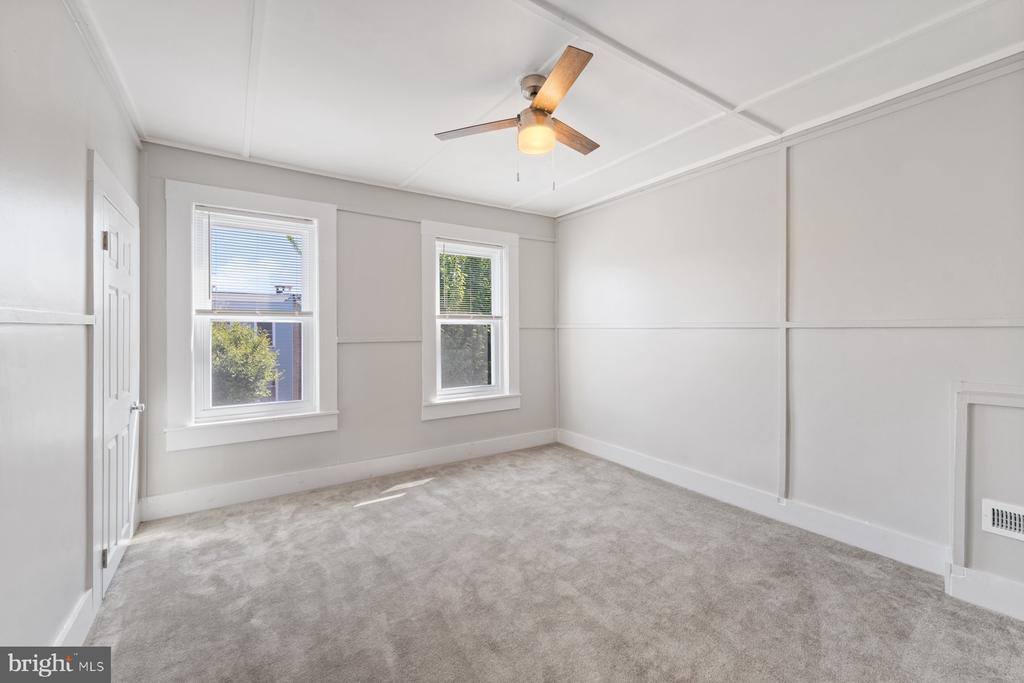 610 North East Avenue, Baltimore, MD 21205