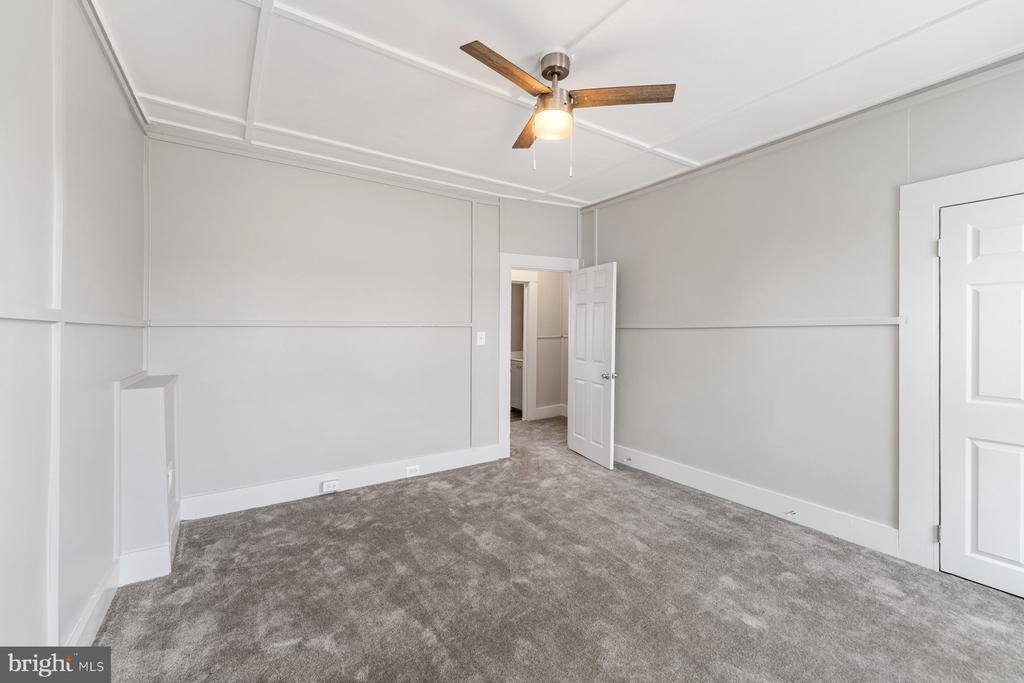 610 North East Avenue, Baltimore, MD 21205