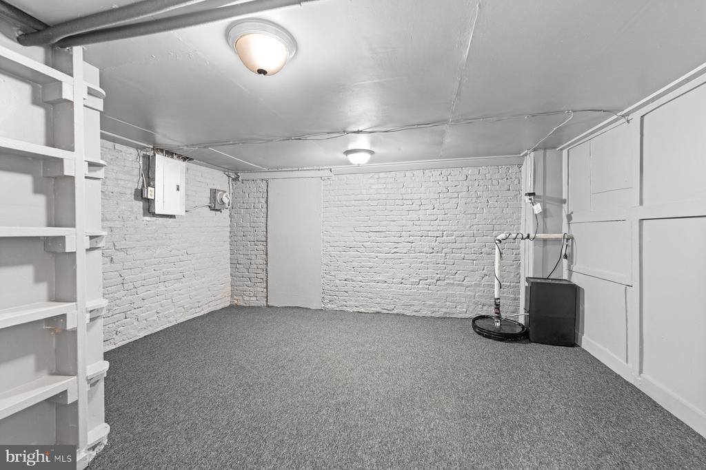 610 North East Avenue, Baltimore, MD 21205