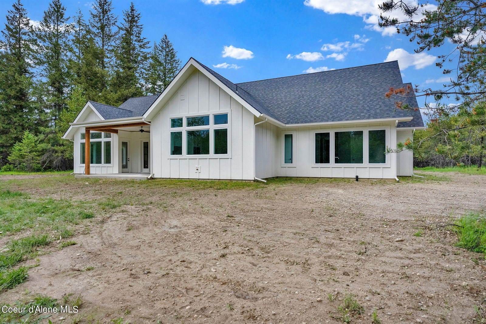 52 Graham Ave, Priest River, ID 83856