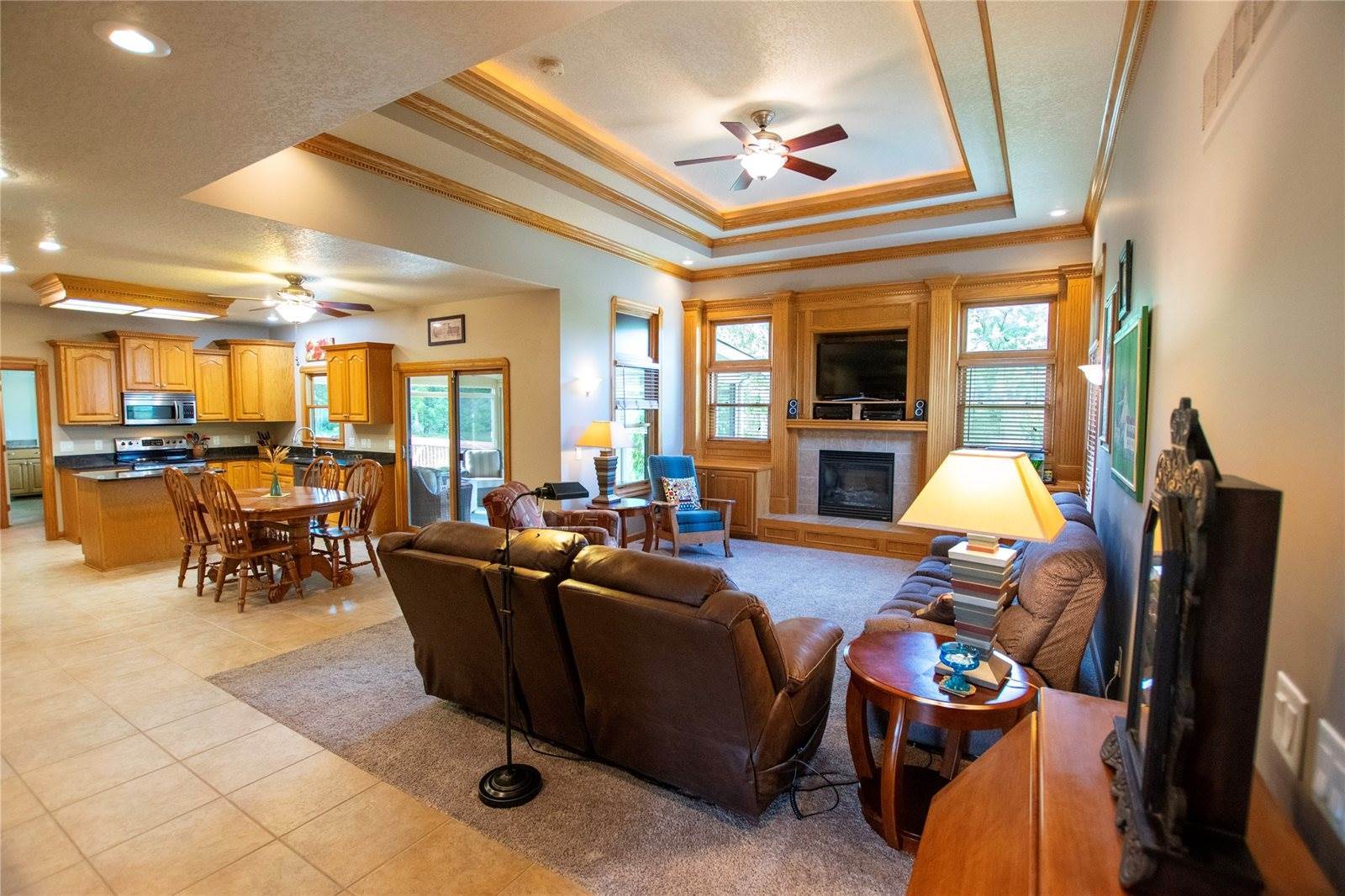 5638 NW 5th Court, Des Moines, IA 50313