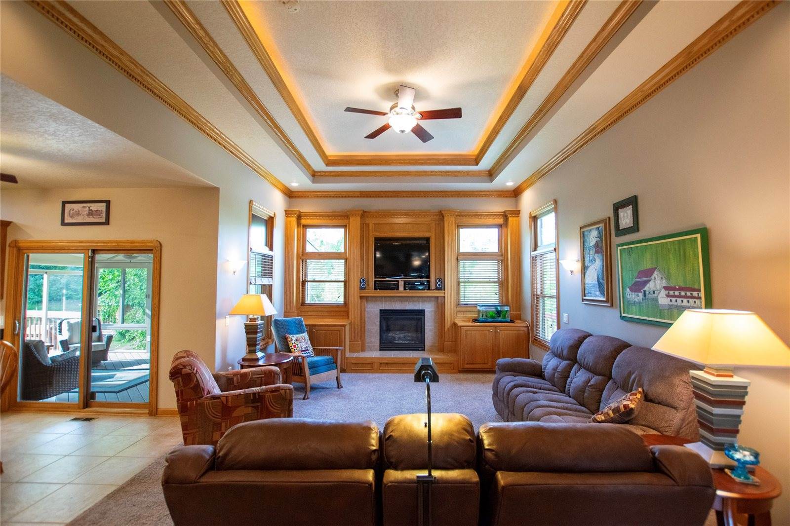 5638 NW 5th Court, Des Moines, IA 50313