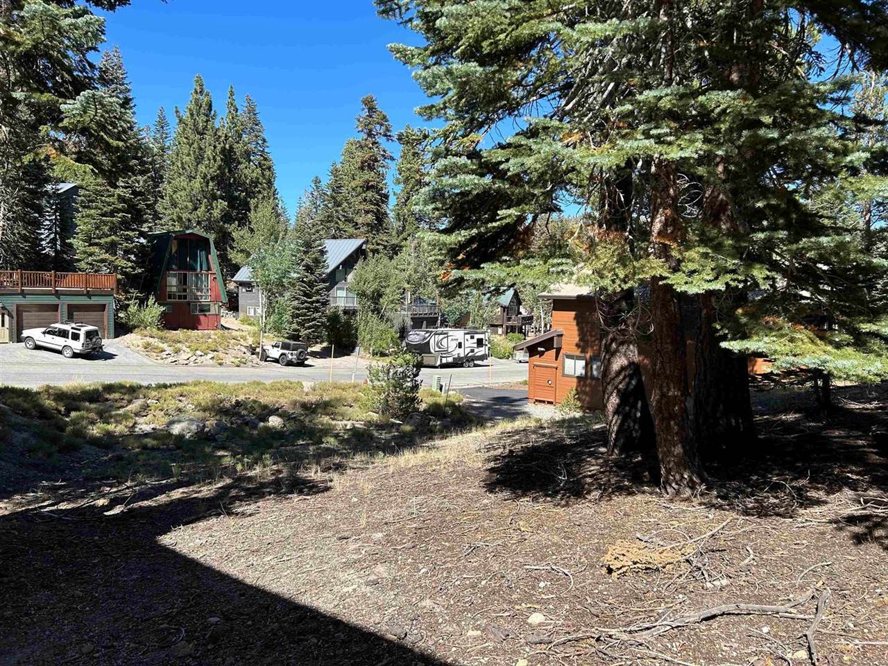 75 Convict Drive, Mammoth Lakes, CA 93546