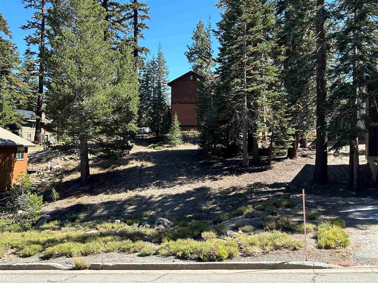 75 Convict Drive, Mammoth Lakes, CA 93546