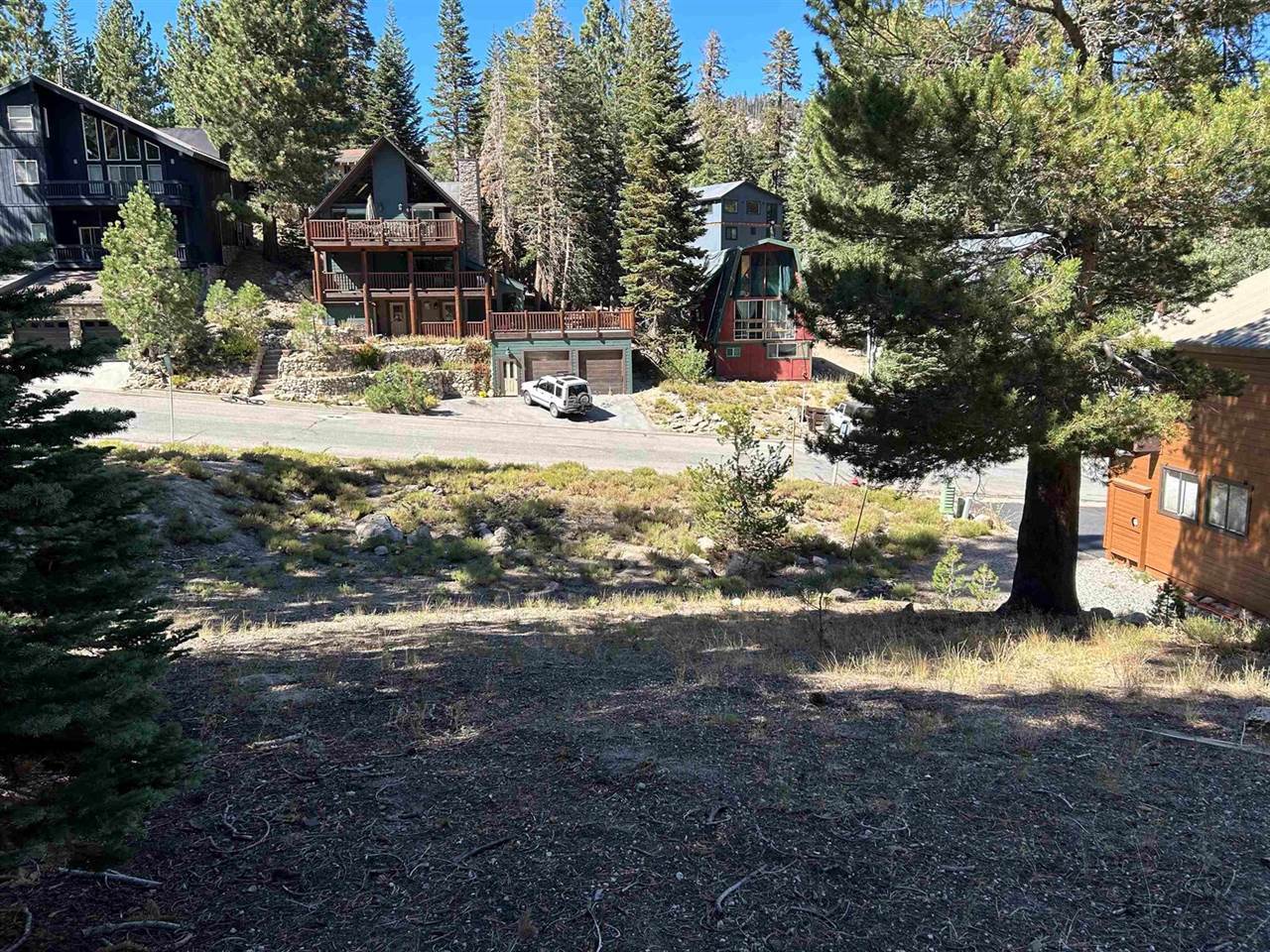 75 Convict Drive, Mammoth Lakes, CA 93546