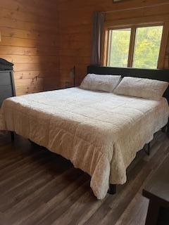 33 Bernier Lane, Winthrop, ME 04364