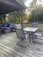 33 Bernier Lane, Winthrop, ME 04364