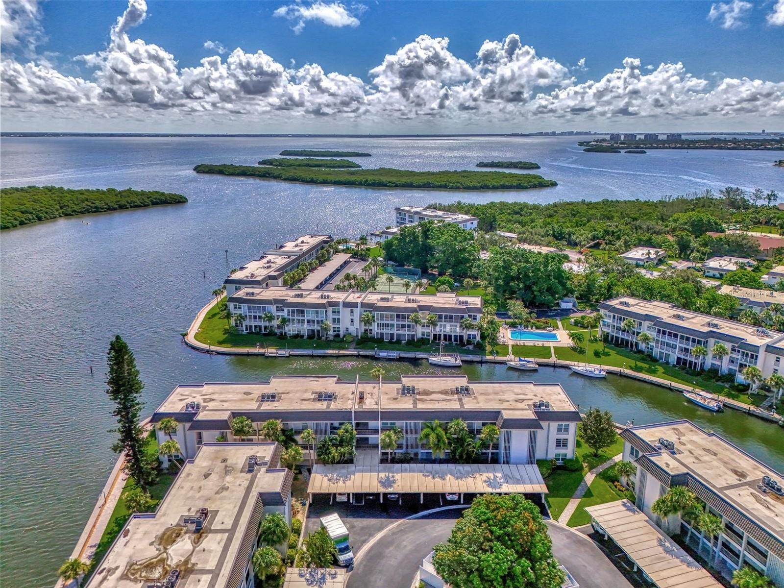 4410 Exeter Drive, #204, Longboat Key, FL 34228