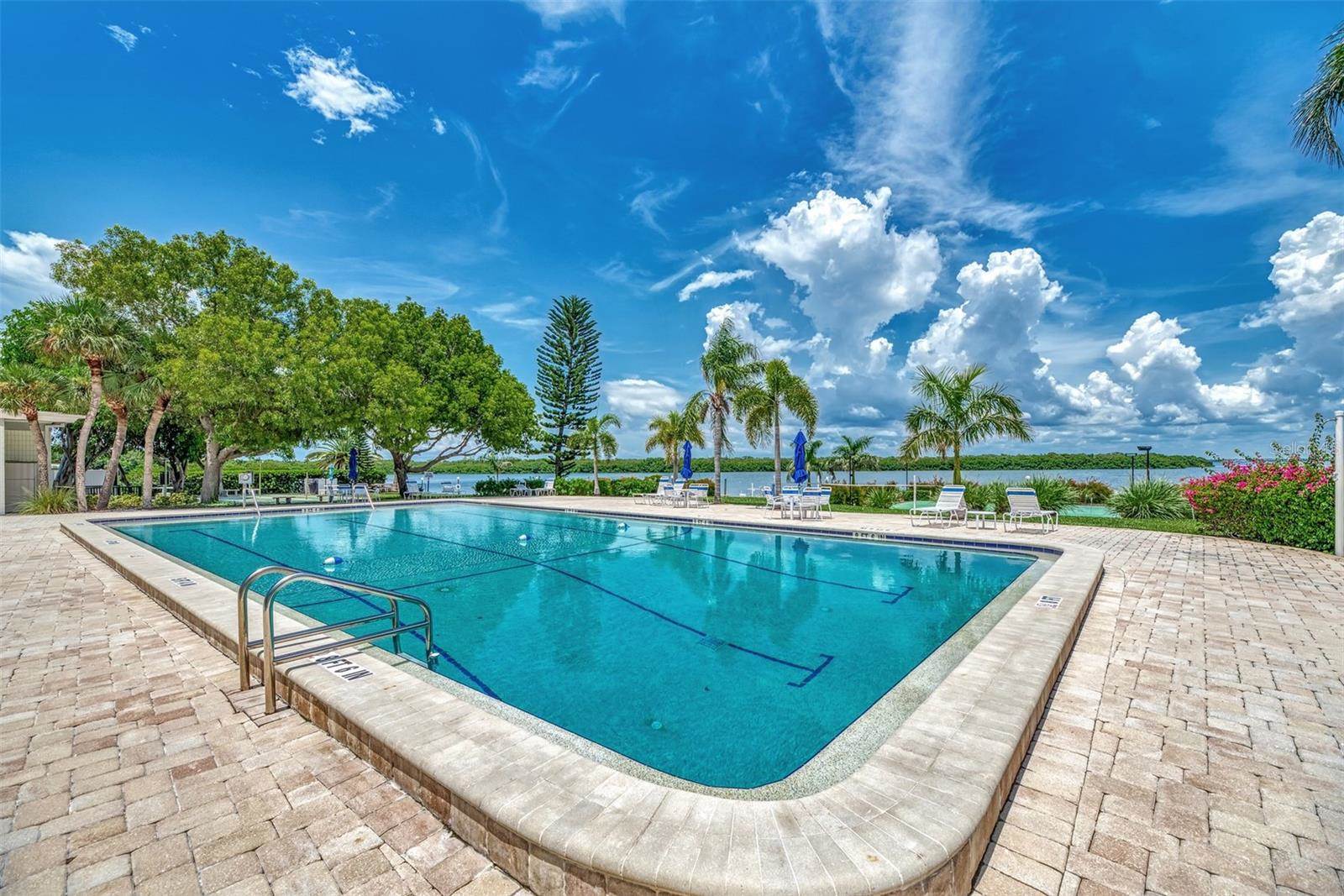 4410 Exeter Drive, #204, Longboat Key, FL 34228