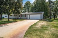 329 W Buehler Avenue, Nekoosa, WI 54457