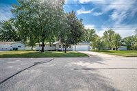 329 W Buehler Avenue, Nekoosa, WI 54457