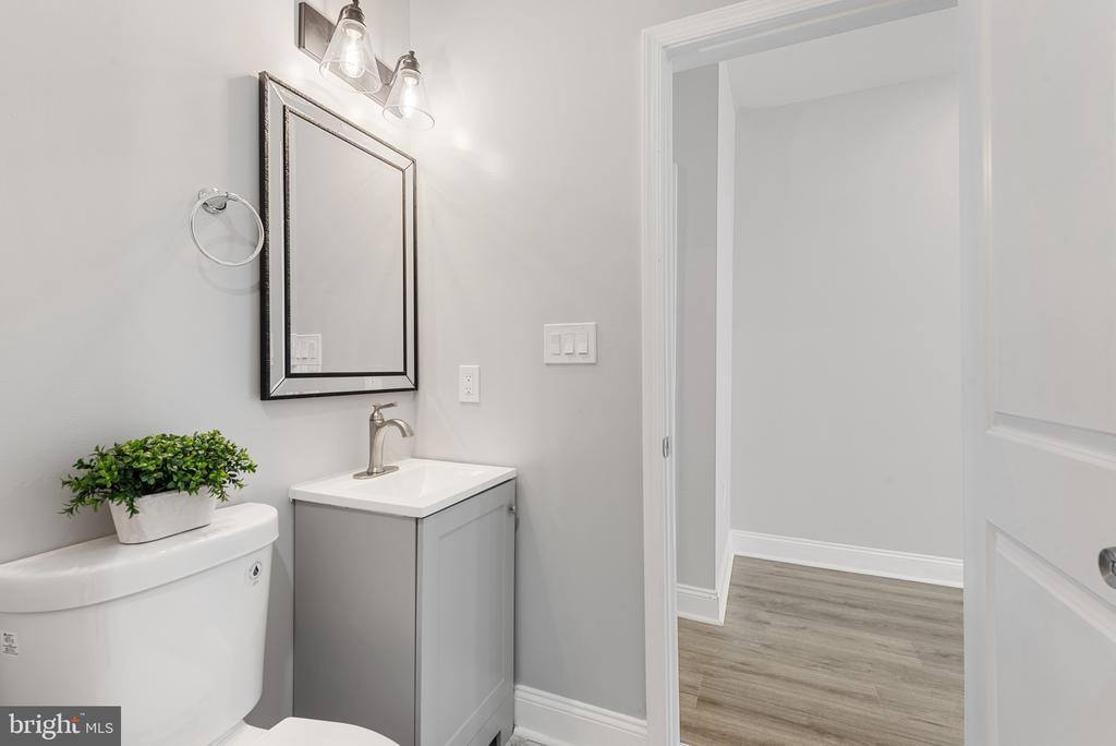 4042 Park Heights Avenue, Baltimore, MD 21215