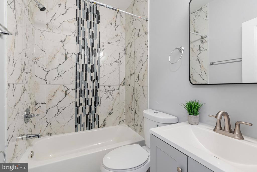 4042 Park Heights Avenue, Baltimore, MD 21215