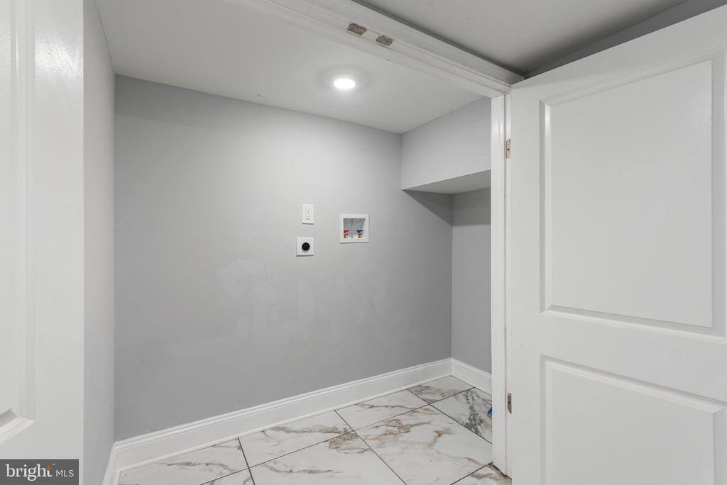 4042 Park Heights Avenue, Baltimore, MD 21215