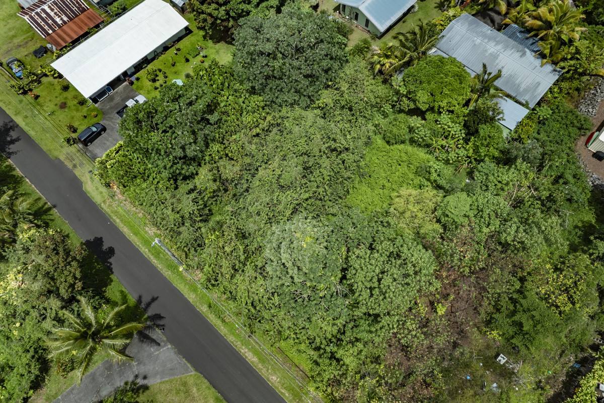 15-2471 Opakapaka St., Pahoa, HI 96778