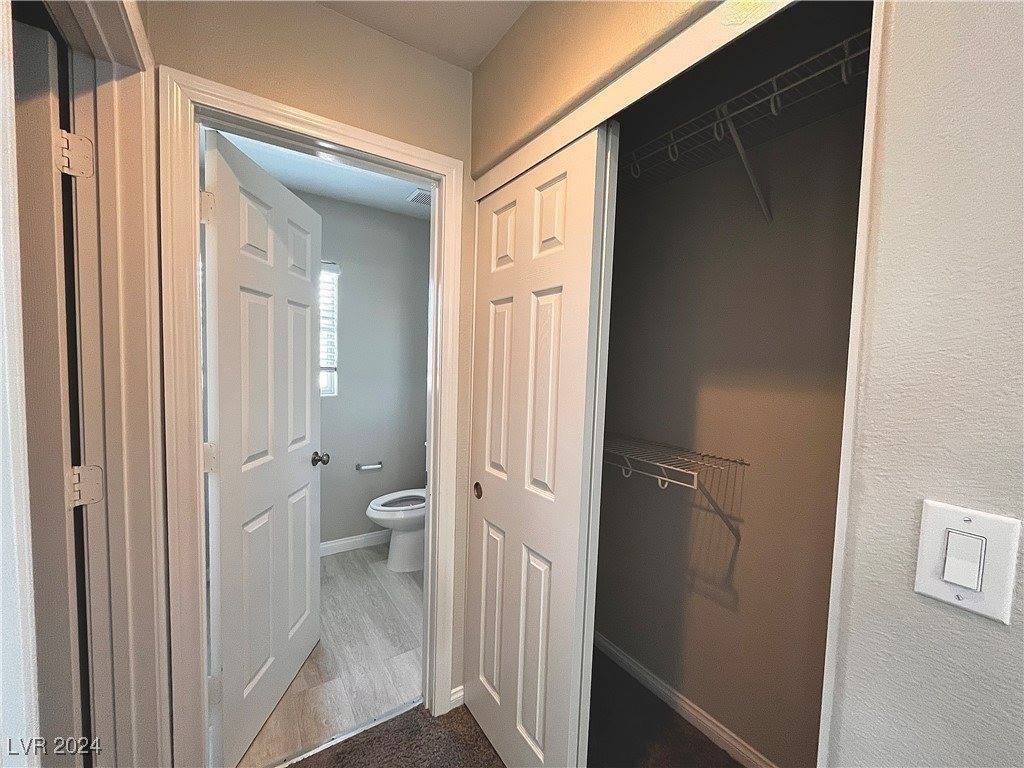 7244 Early Pioneer Avenue, Las Vegas, NV 89129