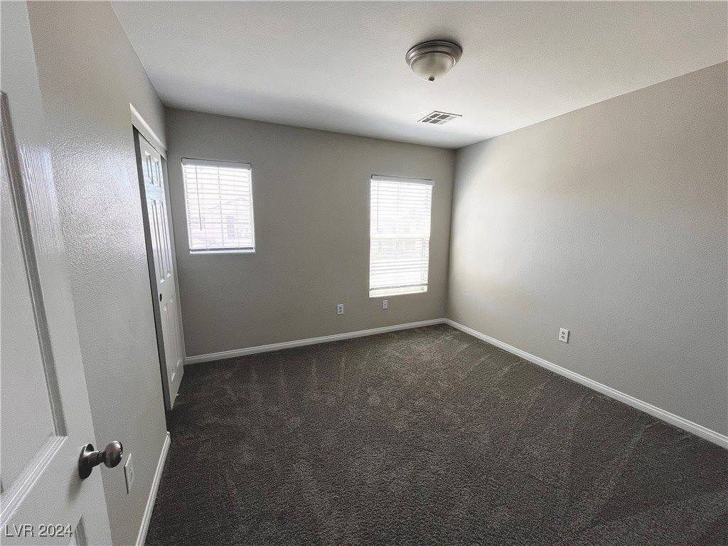 7244 Early Pioneer Avenue, Las Vegas, NV 89129