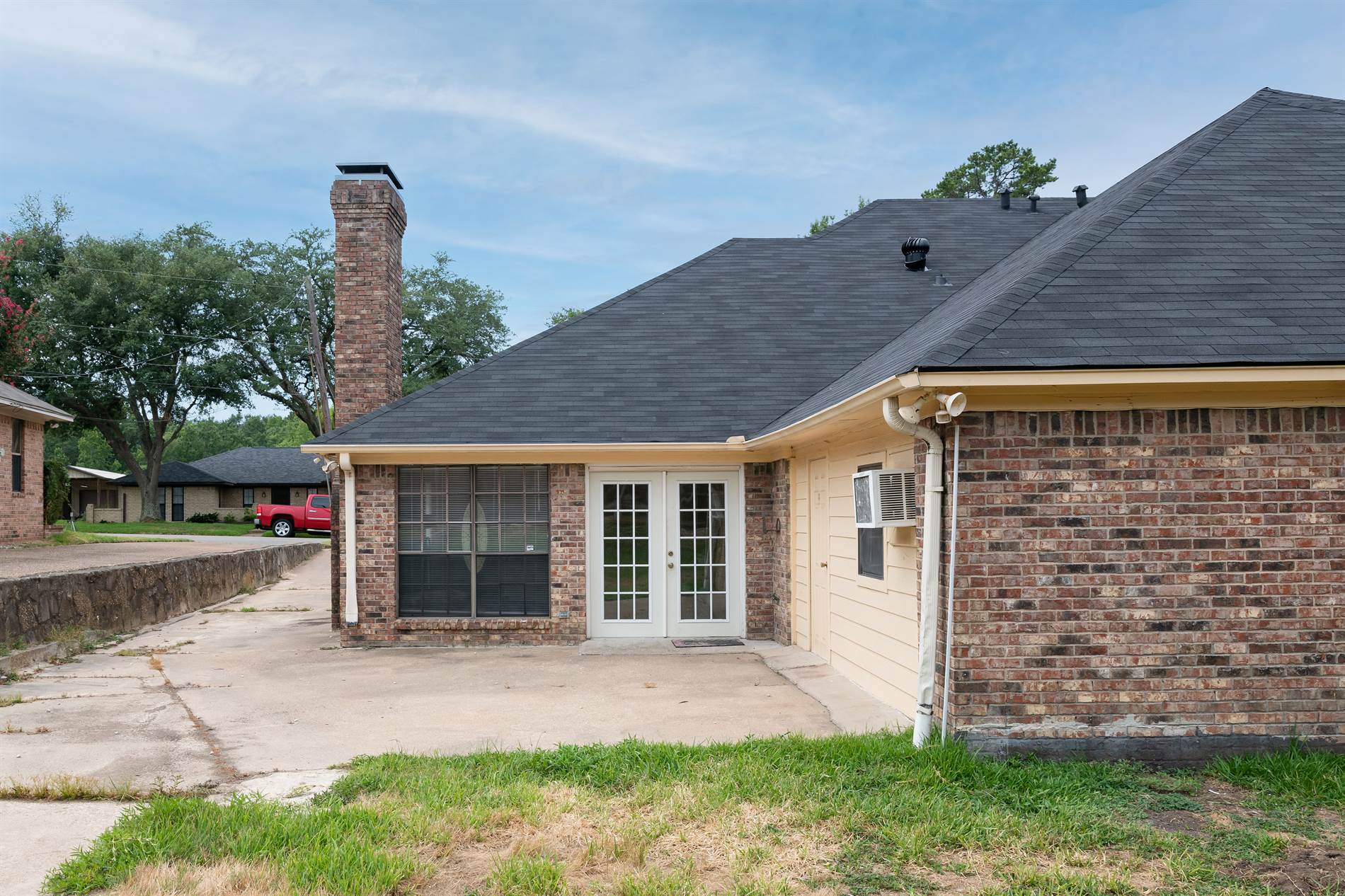 1612 & 1614 Timber Creek, Tyler, TX 75703