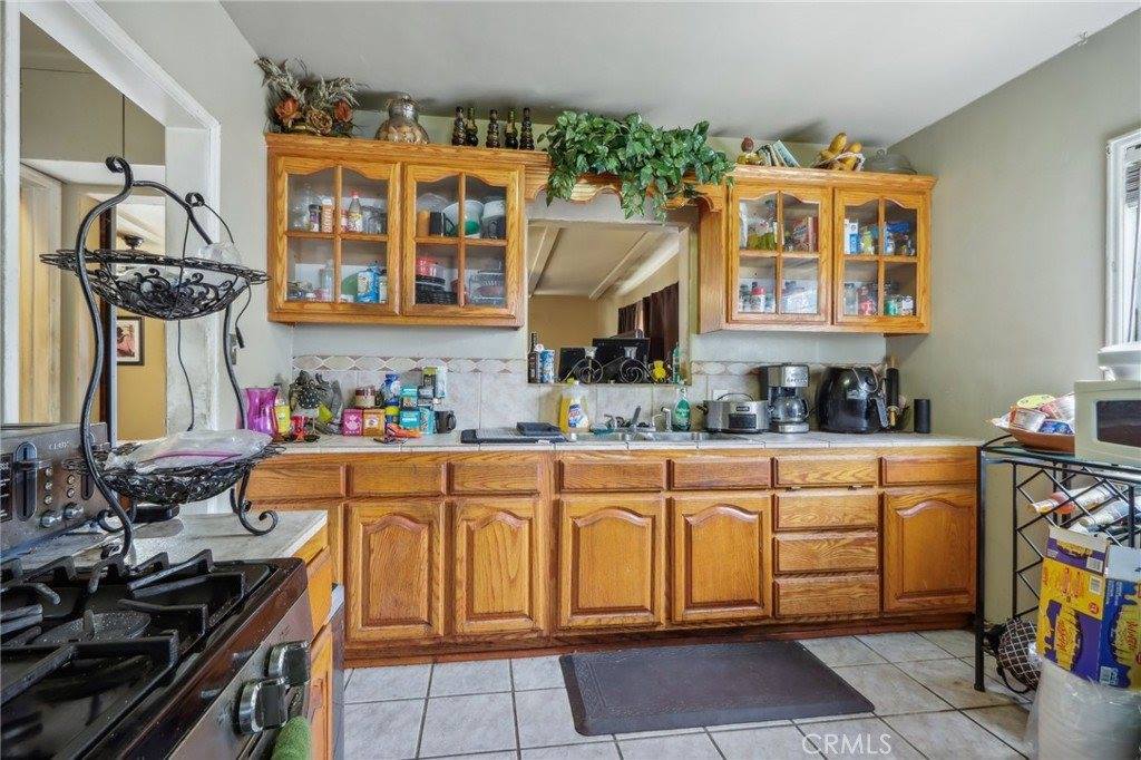 2236 San Francisco Avenue, Long Beach, CA 90806