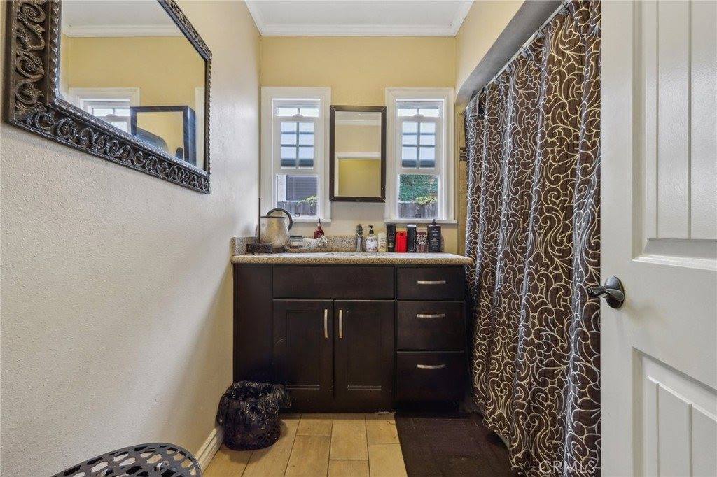 2236 San Francisco Avenue, Long Beach, CA 90806