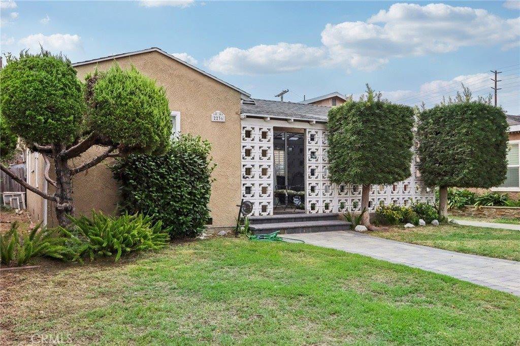 2236 San Francisco Avenue, Long Beach, CA 90806