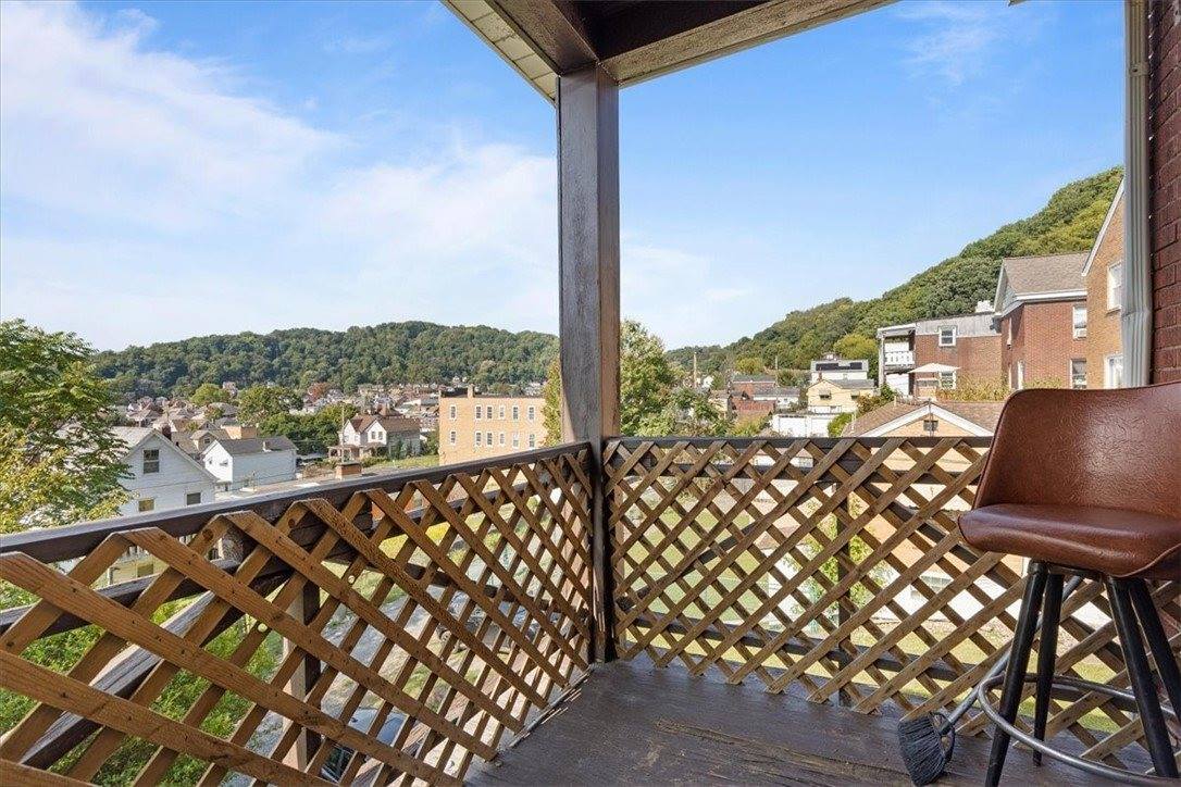 825 Benwood Ave, McKees Rocks, PA 15136