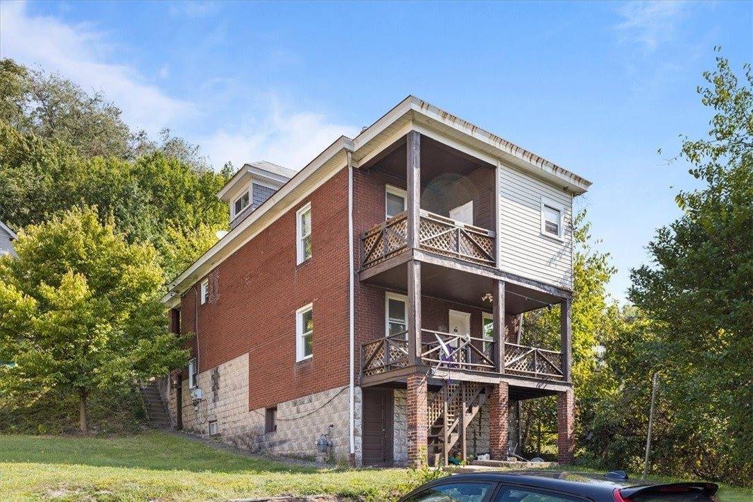 825 Benwood Ave, McKees Rocks, PA 15136