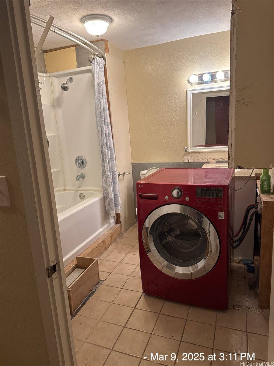 435 Seaside Avenue, Honolulu, HI 96815