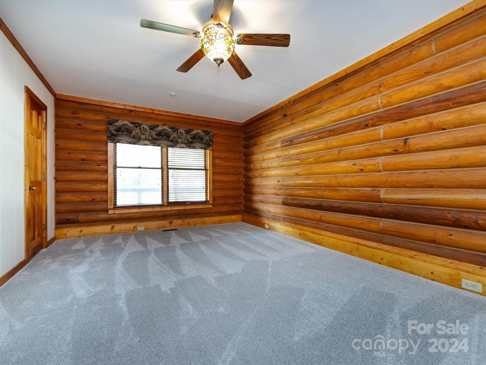 5412 Beam Lake Drive, Charlotte, NC 28216